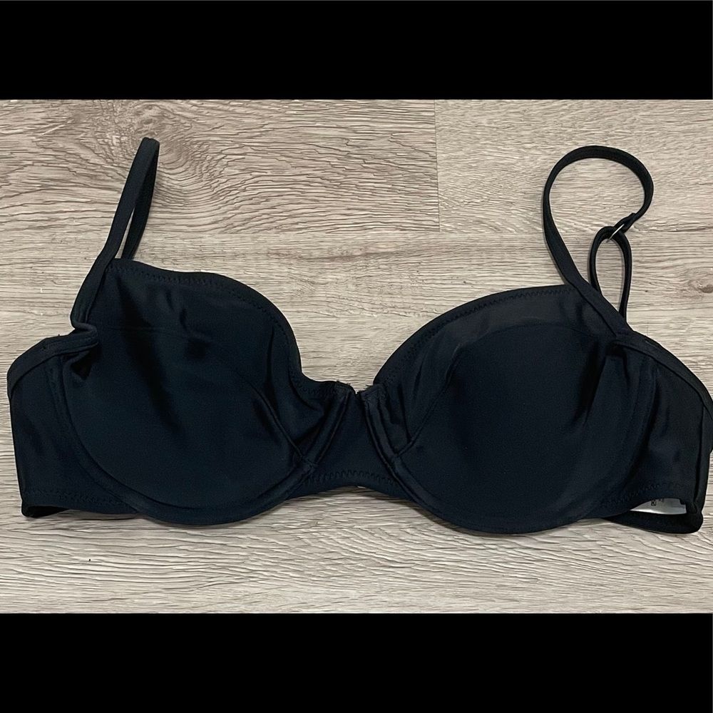 NWT Old Navy Black Wired Bacolenette Bathing Suit